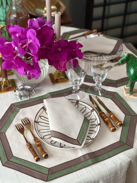 Cleo Limited Edition Linen Appliqué Placemats & Dinner Napkins (8 sets/16 pieces)