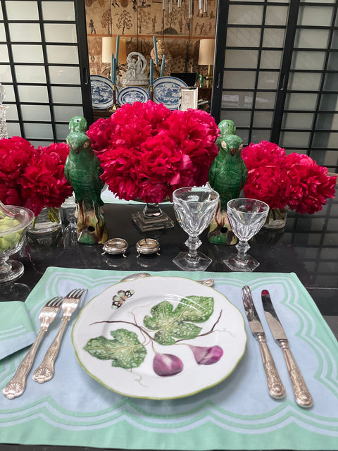 Windsor Limited Edition Appliqué Placemats & Dinner Napkins (8 sets/16 pieces)